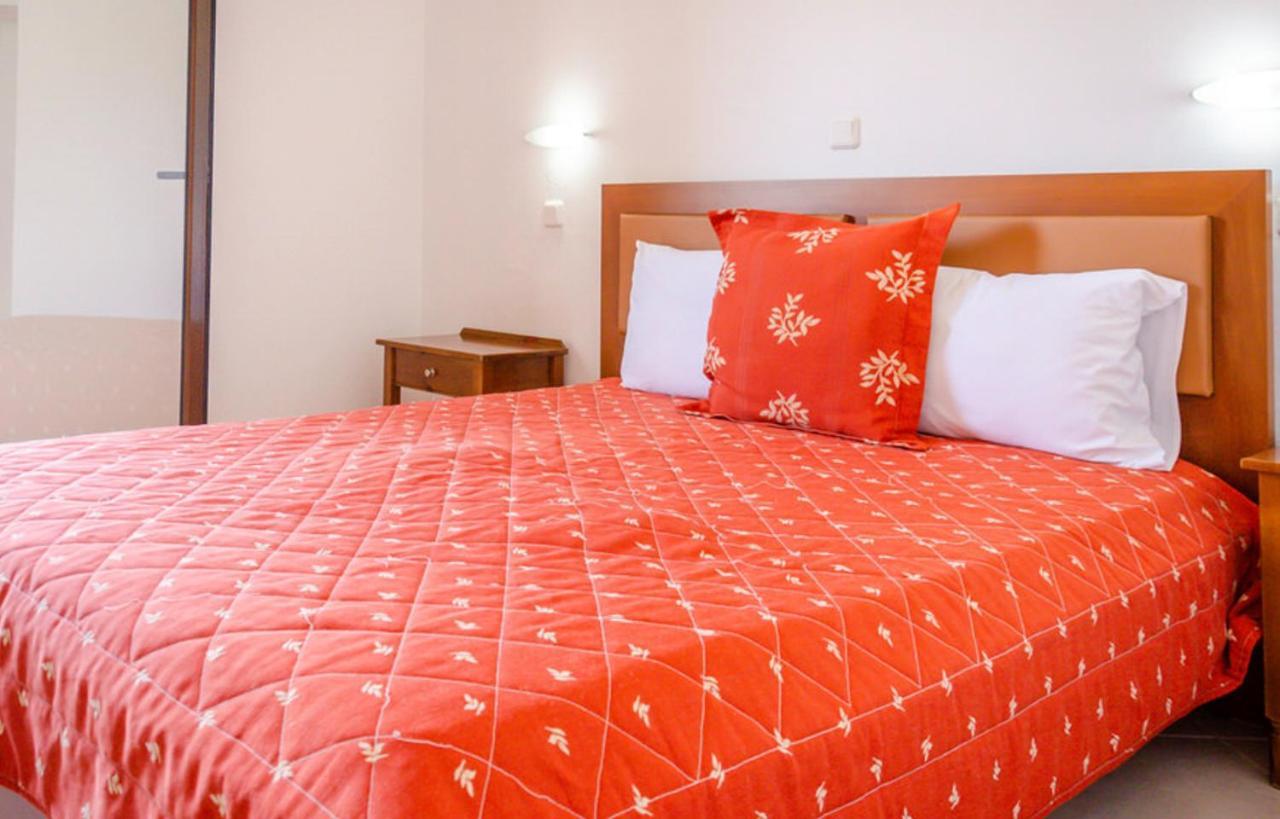 Delfini Hotel Szkála Potamiász Kültér fotó